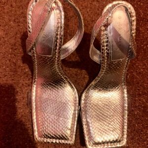 Good American Shimmering Gold Heels